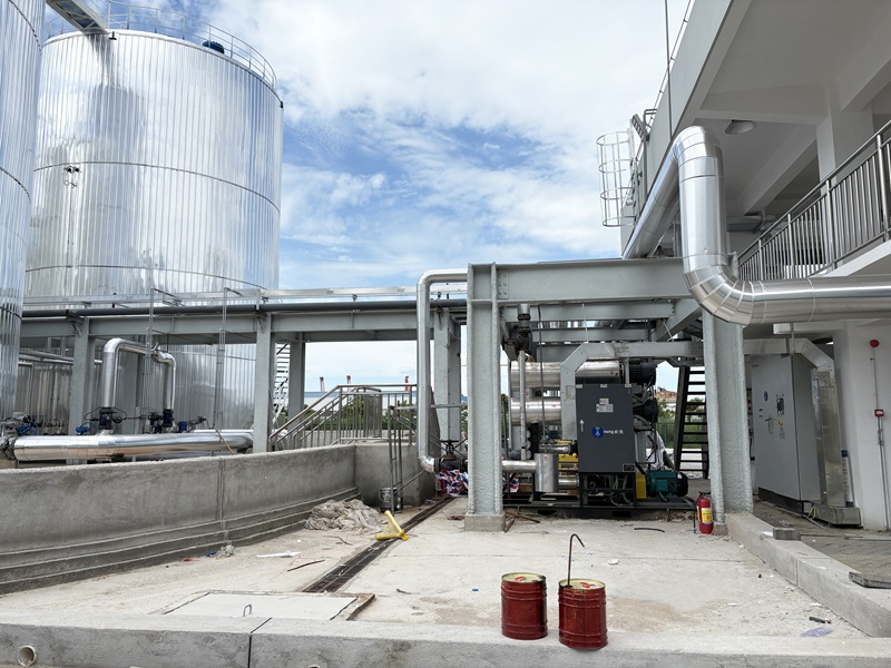 導(dǎo)熱油電加熱設(shè)備用電量大嗎？