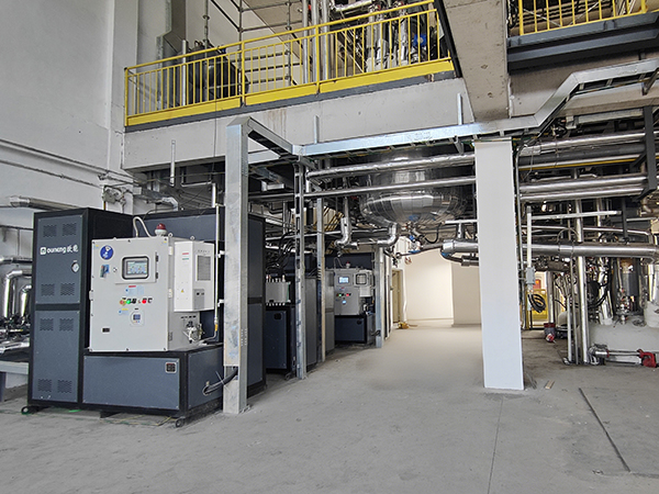 防爆導(dǎo)熱油電加熱器，工業(yè)安全控溫離不開它