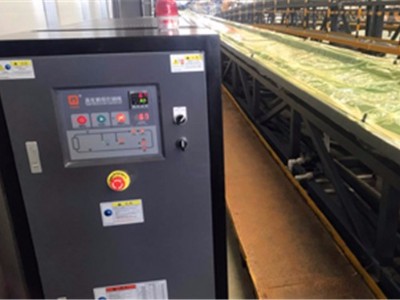 風(fēng)電葉片模具溫度控制機，「歐能機械」自適應(yīng)模糊PID控制系統(tǒng)