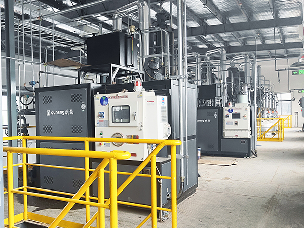 電加熱導(dǎo)熱油機(jī)組，工業(yè)生產(chǎn)控溫神器