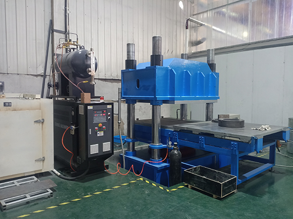 電加熱導(dǎo)熱油設(shè)備有哪些？選對效率翻倍