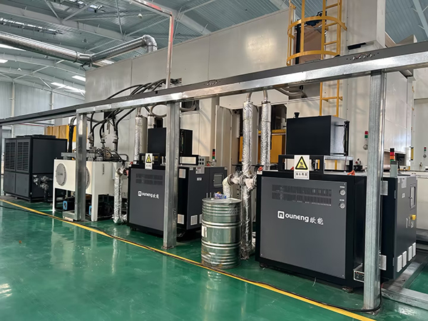 電加熱導(dǎo)熱油設(shè)備耐用性怎么樣？使用壽命的影響因素