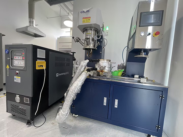 熱熔膠原料混合攪拌罐模溫機(jī)